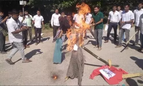 AJYCP stages protest over sudden drying of Subansiri at SLHEP site