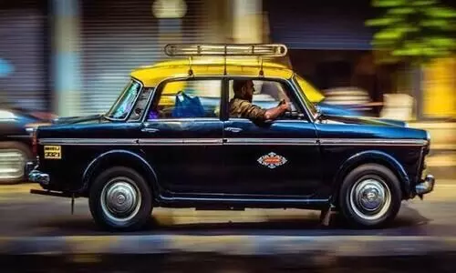 Mumbais iconic Kaali-Peeli taxis to go off roads after 6 decades