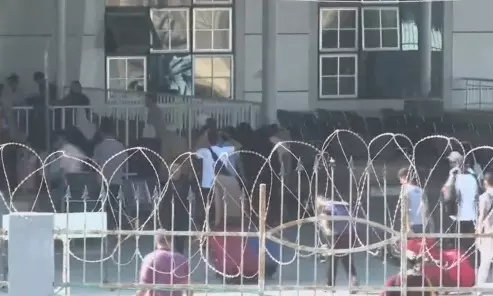 Egypt opens Rafah border for limited evacuation Egypt opens Rafah border for limited evacuation