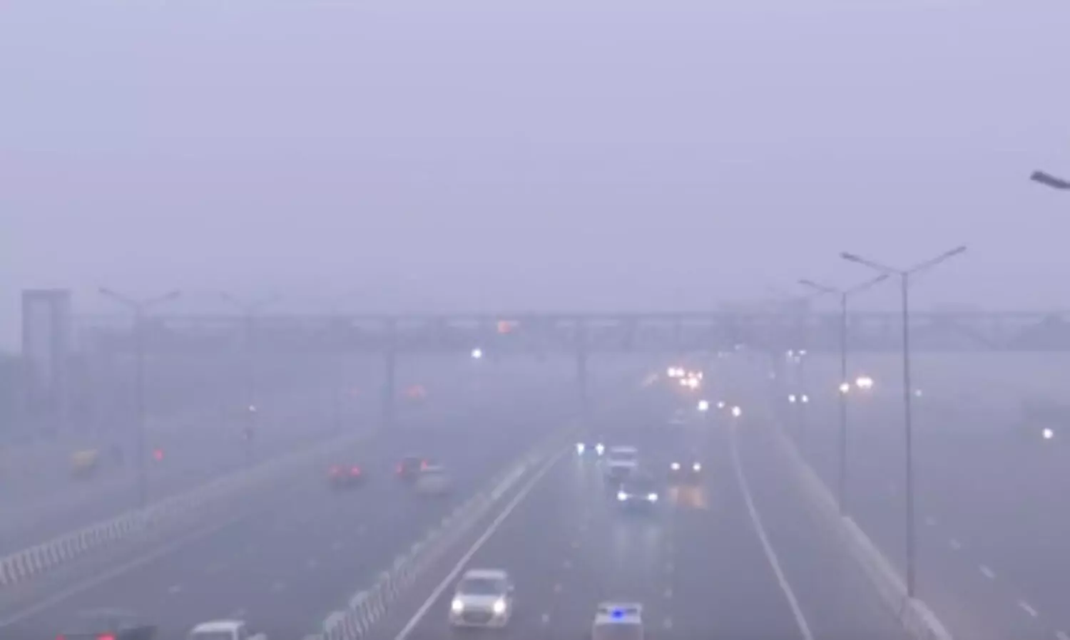 Delhi: Primary schools to remain close till Nov 10 amidst severe air pollution