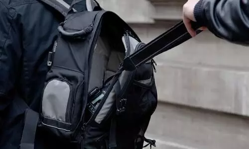 Assam: Elderly man robbed inside running city bus in Guwahati