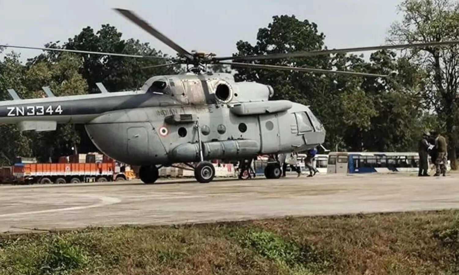 30 surrendered Myanmar army personnel airlifted from Mizoram to Moreh