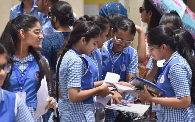 No division or distinction to be awarded to board exam candidates: CBSE No division or distinction to be awarded to board exam candidates: CBSE