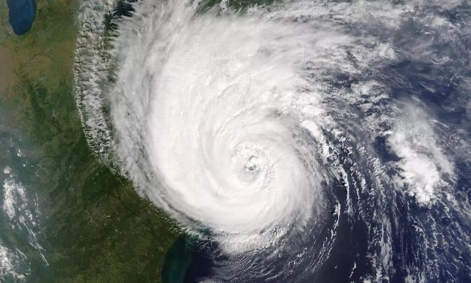 Section 144 imposed in Puducherry as cyclone Michaung approaches