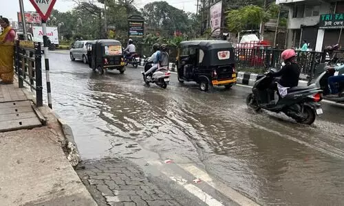 Bursting of water pipe woes persist: Another leakage floods Guwahati Club area 