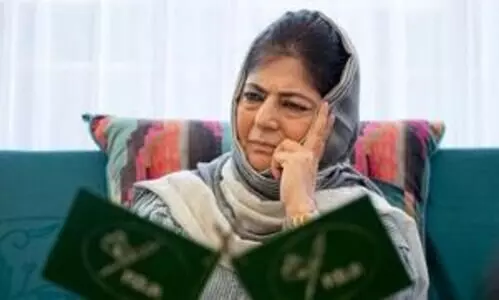 J&K admins actions indicate SC verdict on Article 370 might be against countrys interest: Mehbooba