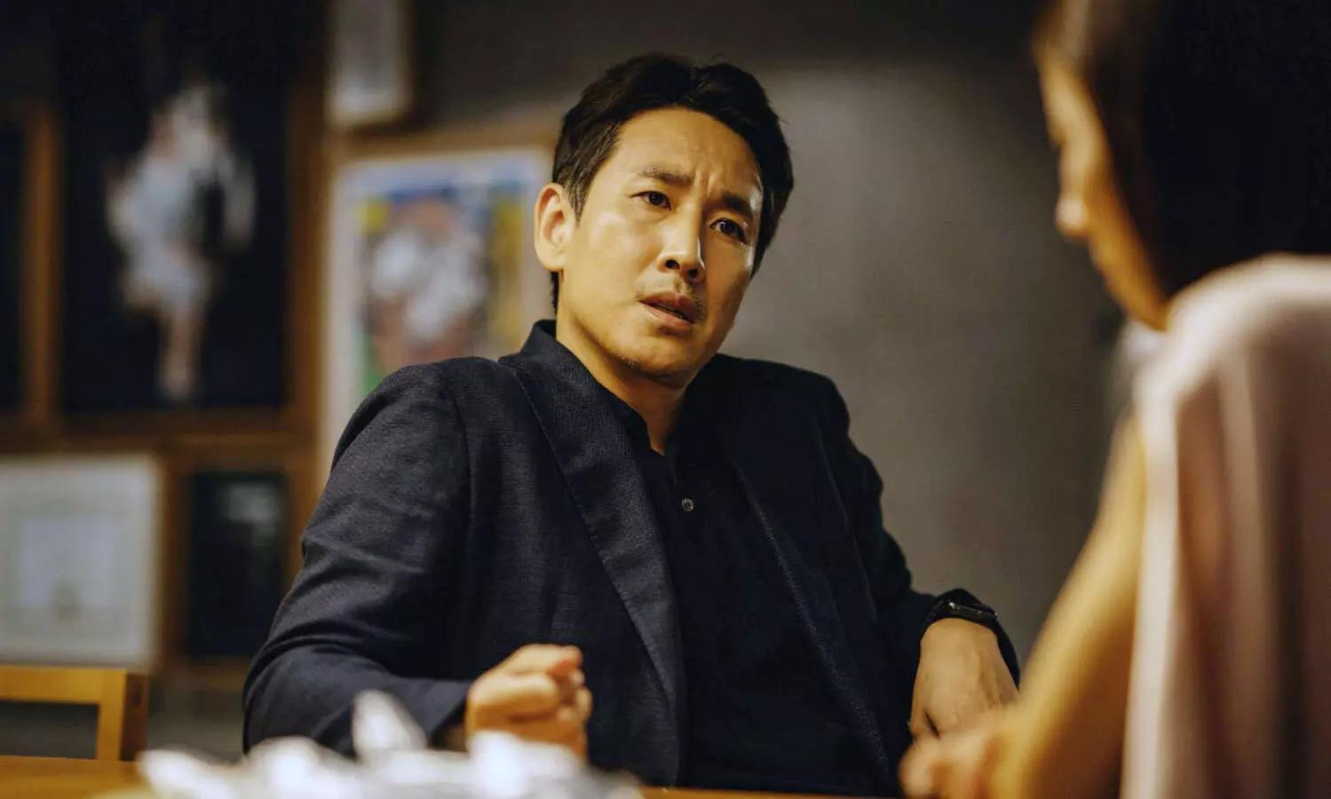 ‘Parasite’ actor Lee Sun-Kyun found dead inside car in Seoul