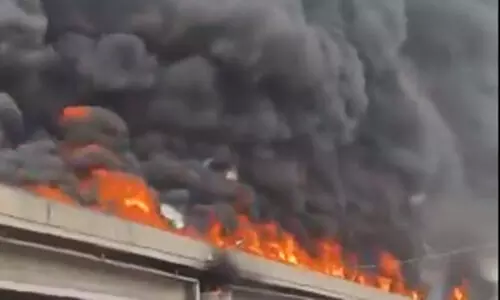 Massive fire breaks out after oil tanker overturns on Ludhiana Flyover