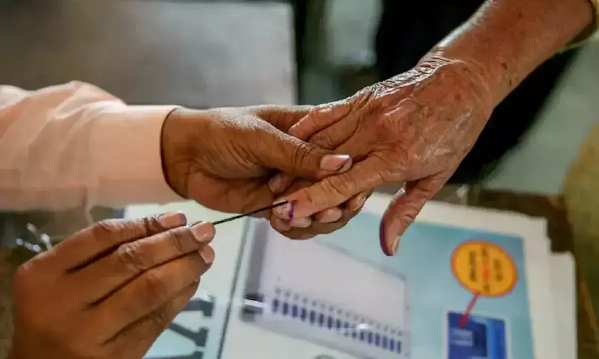 Nitish Kumar, Tejashwi Yadav & the Bihar election gamble