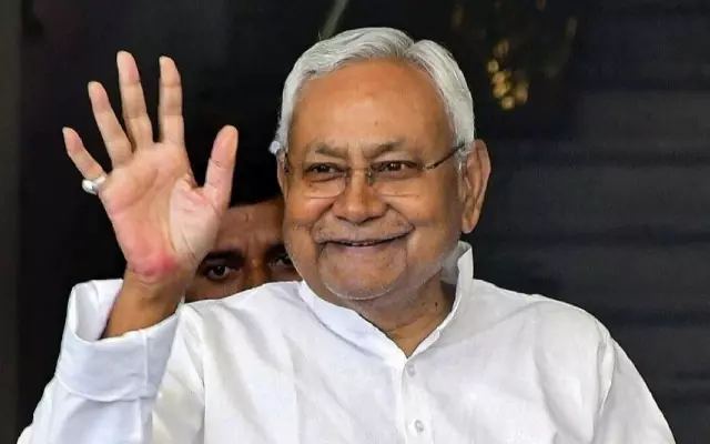 Amid rumours of political switch, Nitish Kumar resigns as Bihar CM Amid rumours of political switch, Nitish Kumar resigns as Bihar CM