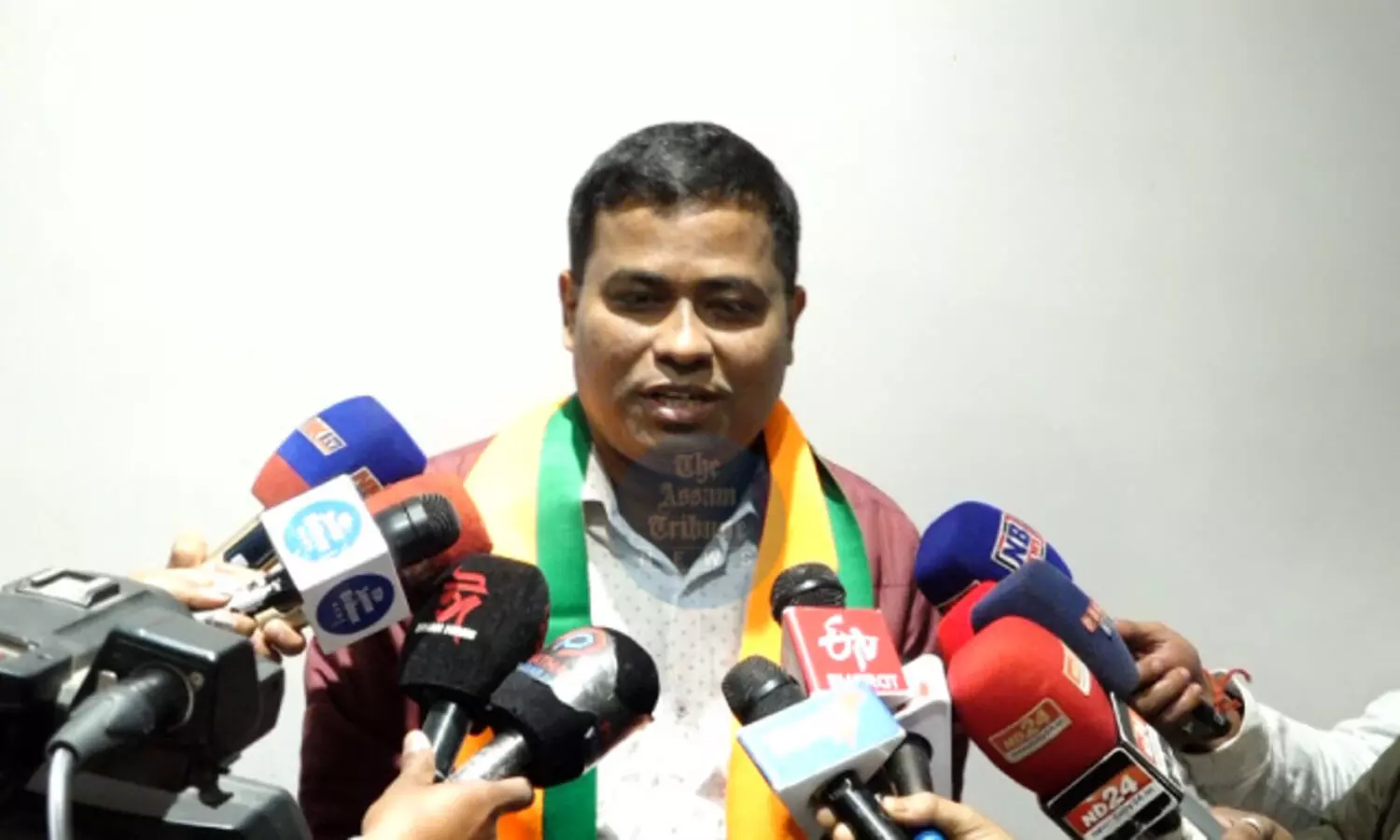 Assam: Expelled AAP leader Kamal Medhi among other leaders joins BJP