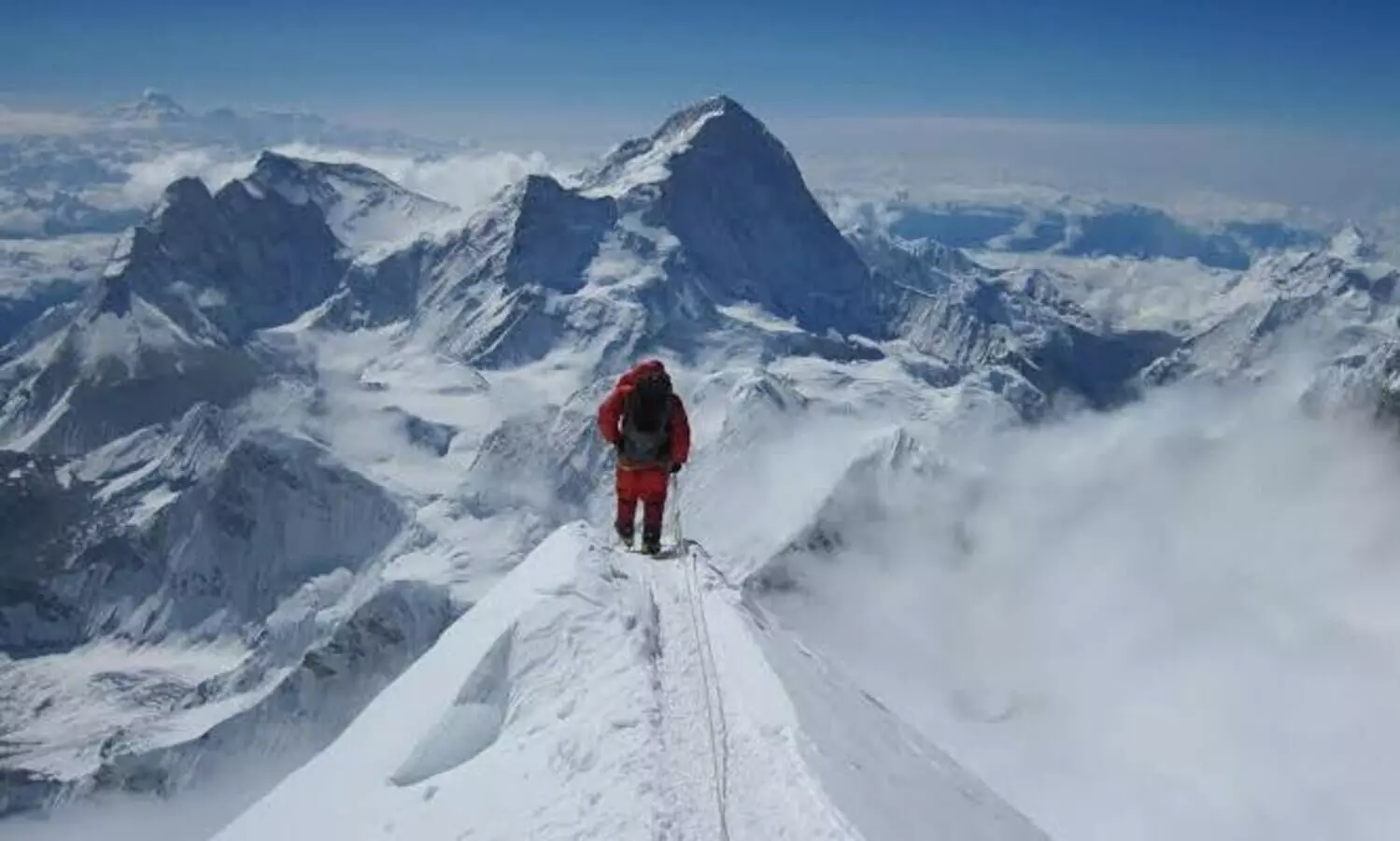 Mount Everest climbers asked to bring their poop back to base camp