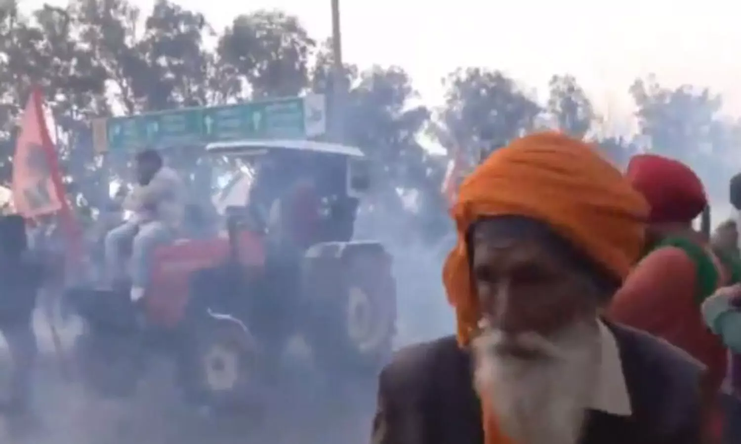 Farmers protest: Huge security build-up continue on inter-state borders