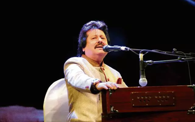 ‘Chitthi Ayi Hai’ Ghazal singer Pankaj Udhas dies at 72 ‘Chitthi Ayi Hai’ Ghazal singer Pankaj Udhas dies at 72