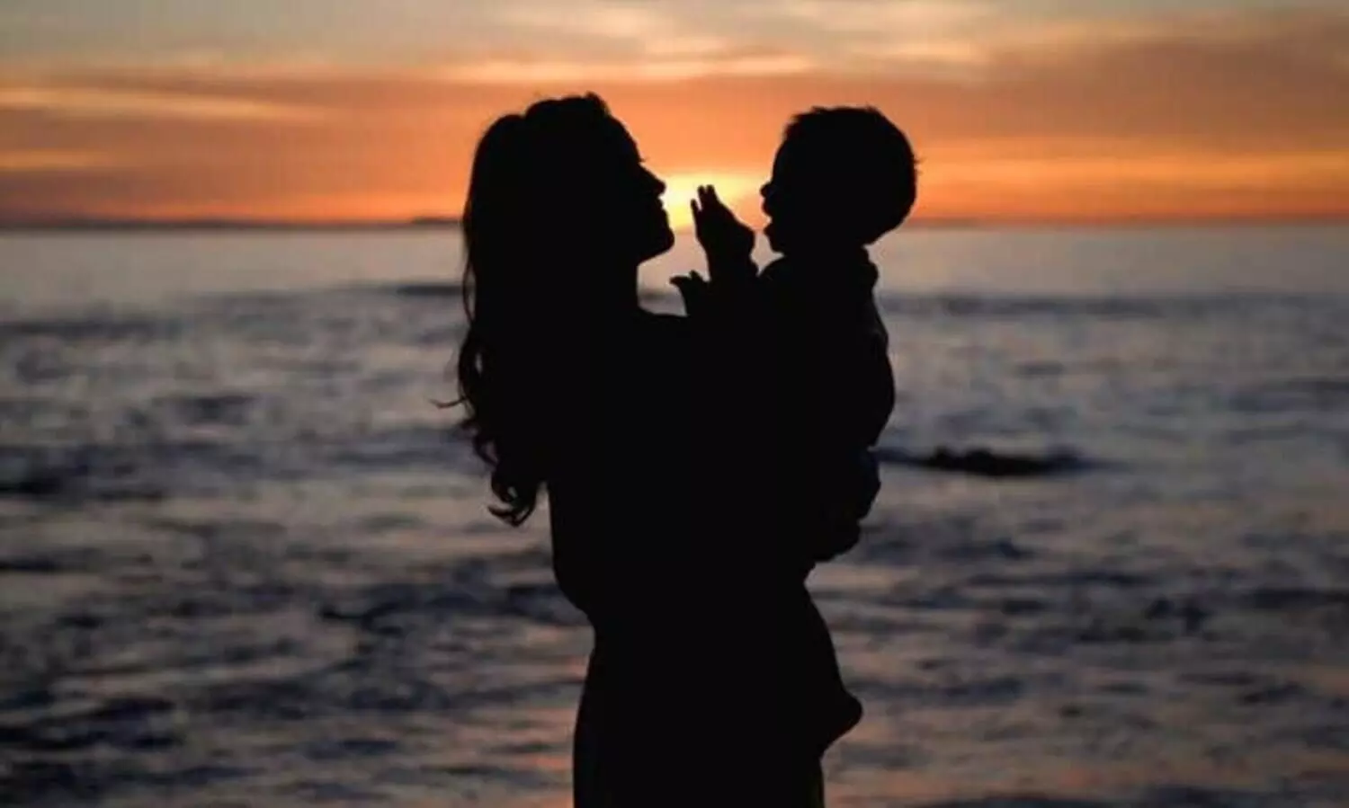 Mother’s name mandatory in govt docus in Maharashtra