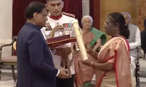 Bharat Ratna conferred to PV Narasimha Rao, Chaudhary Charan Singh & 3 others