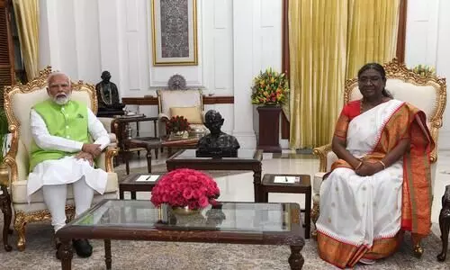 Constitution guides India beyond colonial mindset, towards new vision: President