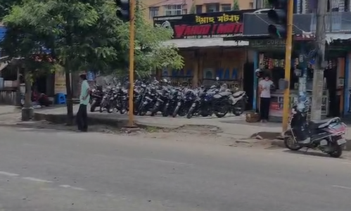 Menace of gold chain snatching continues in Guwahati; Woman targeted in Mathgharia