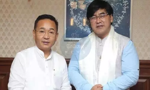 Sikkim CM welcomes sole SDF MLA Tenzing Norbu Lamtha to SKM