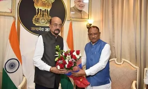 Ramen Deka takes oath as Chhattisgarh Governor