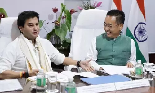 CM PS Tamang holds key meeting with Union Minister Scindia in Sikkim