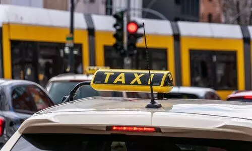 Meghalaya taxi association slams govt for leaning on Assam for revenue