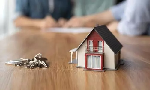 The Role of a Housing Loan Calculator in Comparing Different Home Loan Offers