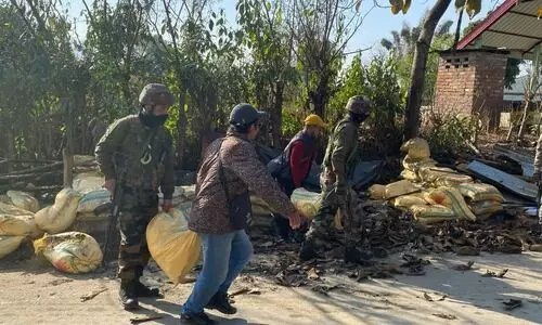 Security forces dismantle illegal checkposts in Churachandpur district