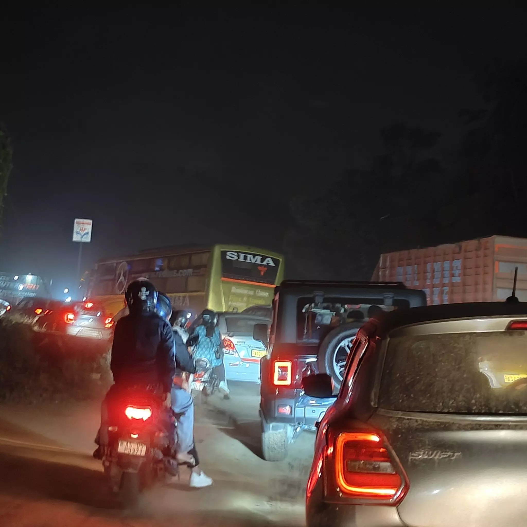 Traffic chaos on Jorabat-Khanapara NH-27 stretch sparks commuter outrage
