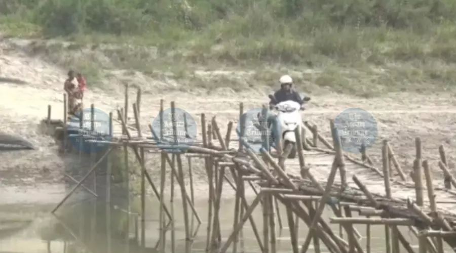 In Majuli’s Bhakat Chapori, a pucca bridge remains a distant dream for 17 villages In Majuli’s Bhakat Chapori, a pucca bridge remains a distant dream for 17 villages