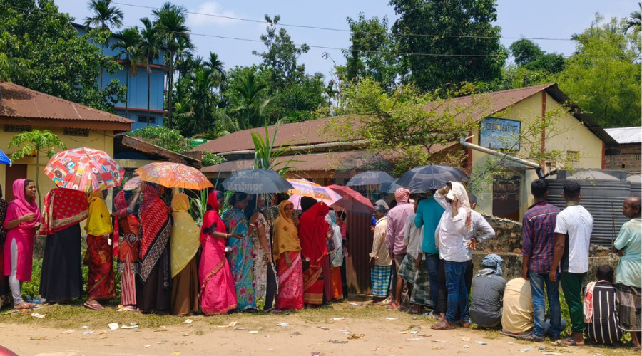 Tinsukia administration briefs candidates on poll code ahead of Assam Assembly elections