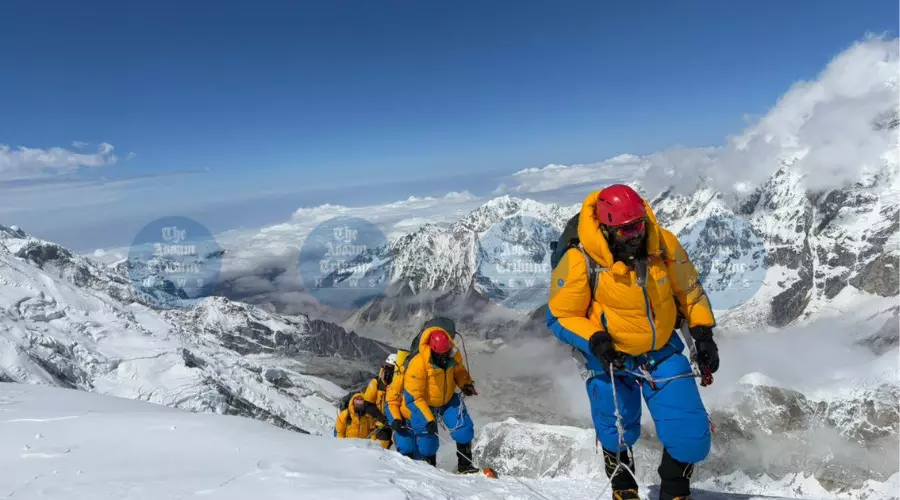 NIMAS team from Arunachal summits Kangchenjunga, completes ‘Har Shikhar Tiranga’ mission NIMAS team from Arunachal summits Kangchenjunga, completes ‘Har Shikhar Tiranga’ mission