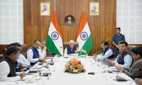 Union Home Secretary reviews IDP relief, Indo-Myanmar border fencing in Manipur