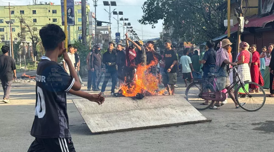 Day 4 of Manipur unrest: Shots fired, curfew defied, tension surges across valley