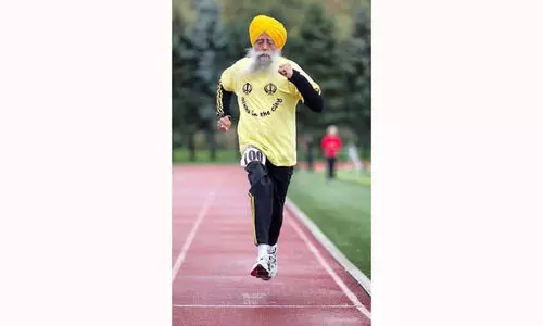 Punjab Assembly pays tributes to Fauja Singh