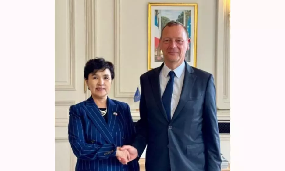 South Korean President Lees special envoy highlights efforts to boost ties with France