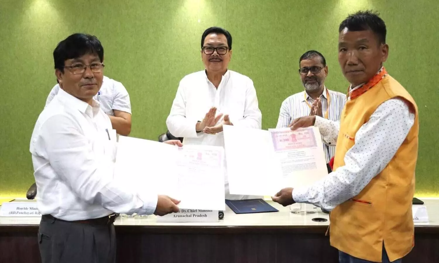 98 households in Riew village back 11,000 MW Siang hydropower project