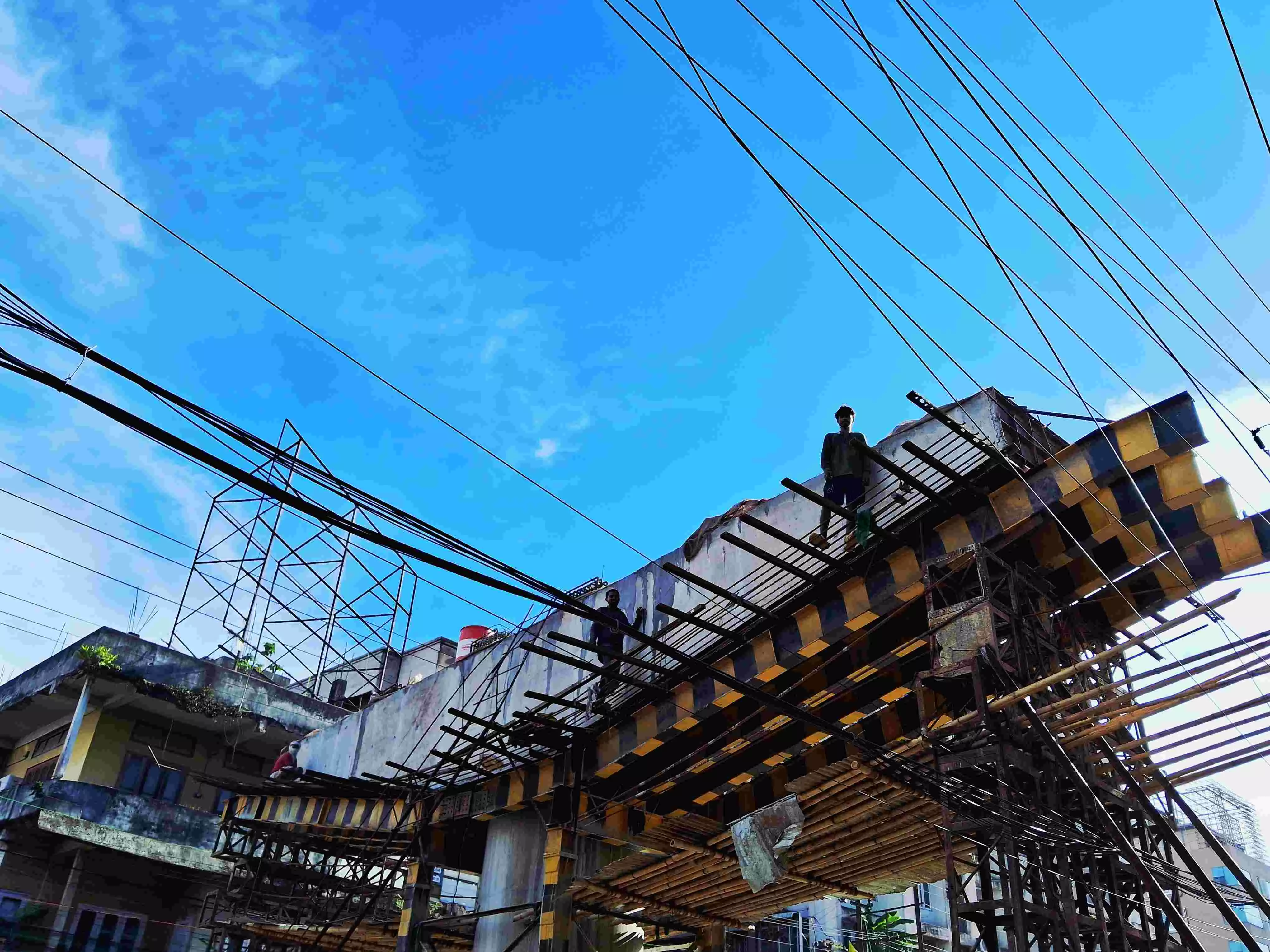 Mercury soars, safety stalls: Guwahati’s streets turn hostile for outdoor workers