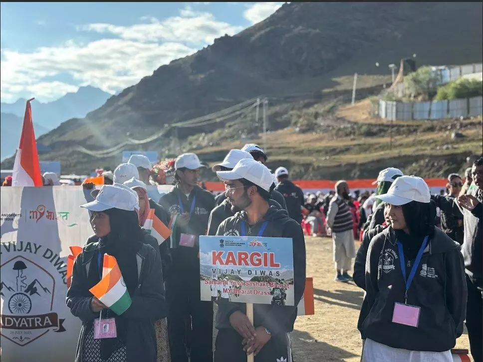 Ladakh: Drass hosts the 26th Kargil Vijay Diwas remembrance festivities Ladakh: Drass hosts the 26th Kargil Vijay Diwas remembrance festivities