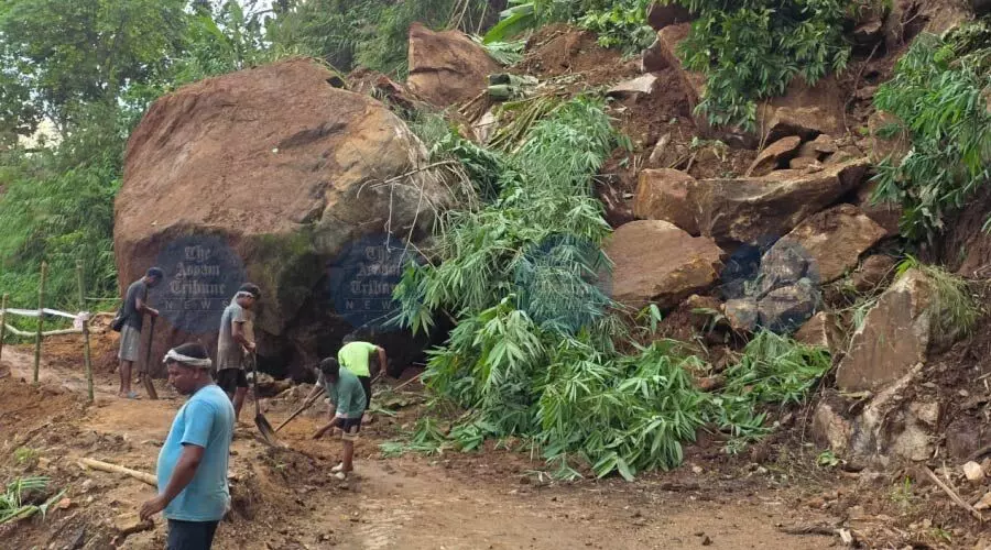 Landslide disrupts connectivity along Assam-Meghalaya border as Boko-Lumpi road cut off