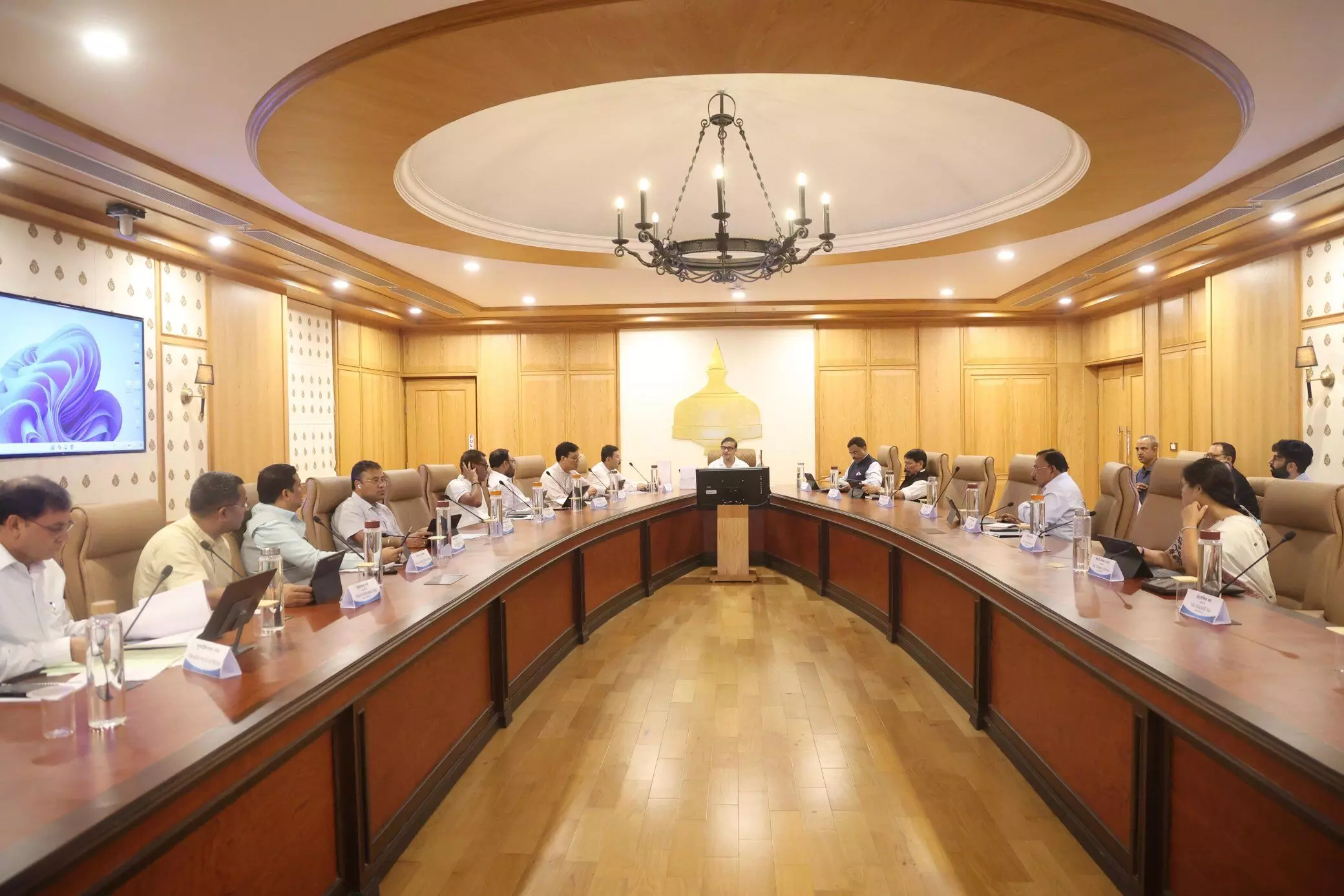 Rs 40 cr on book allowance for govt staff, state declares 2025 ‘Year of books’ Rs 40 cr on book allowance for govt staff, state declares 2025 ‘Year of books’