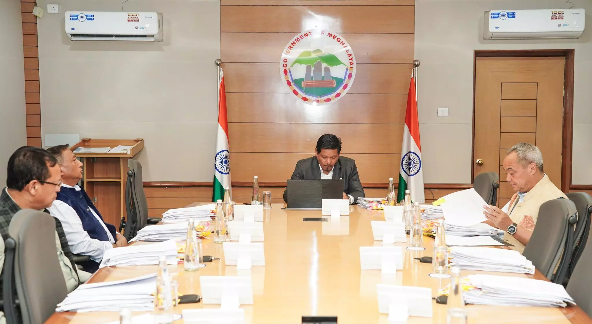 Meghalaya unveils policy to regulate tourist vehicle rentals for enhanced safety