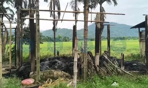 Panic in Uriamghat as blank firing, house arson raise Assam-Nagaland border tensions