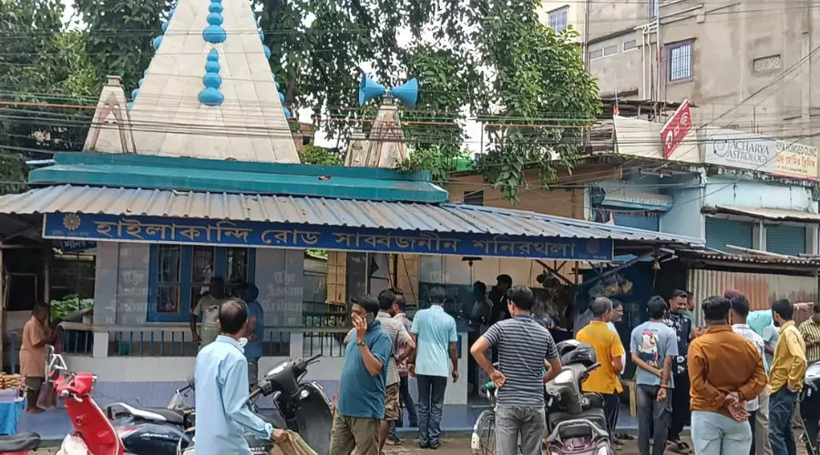 Faith before felony: Thief prays, then strips ornaments off temple deity in Barak valley