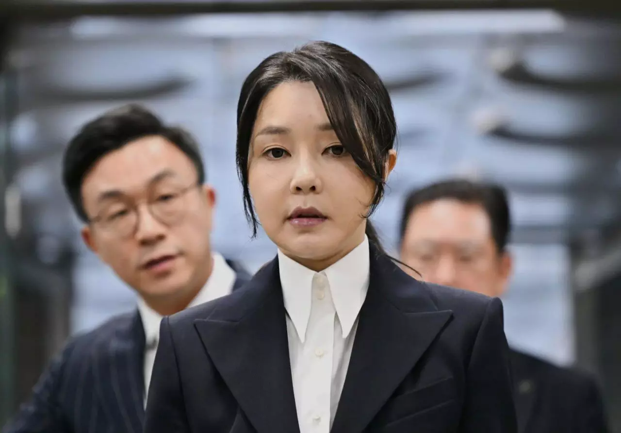 South Korea: In a bribery investigation into the former first lady, special counsel requests an arrest warrant for a shaman