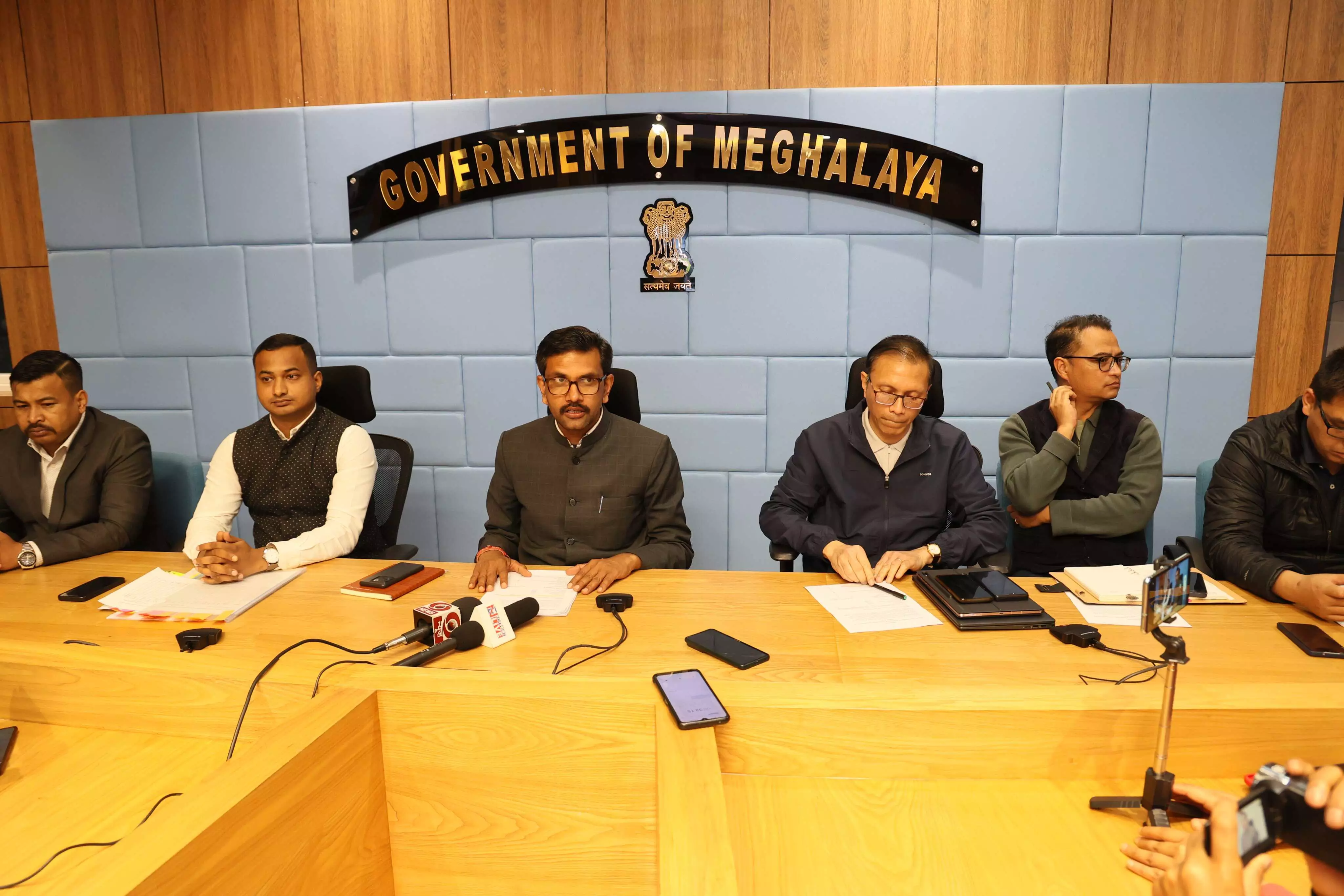 Meghalaya CEO issues notices to 4 political parties, delisting likely over poll absence Meghalaya CEO issues notices to 4 political parties, delisting likely over poll absence