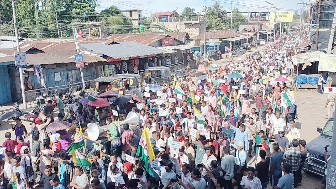 APHLC protests land transfers in Karbi Anglong, targets KAAC for 6th Schedule violations