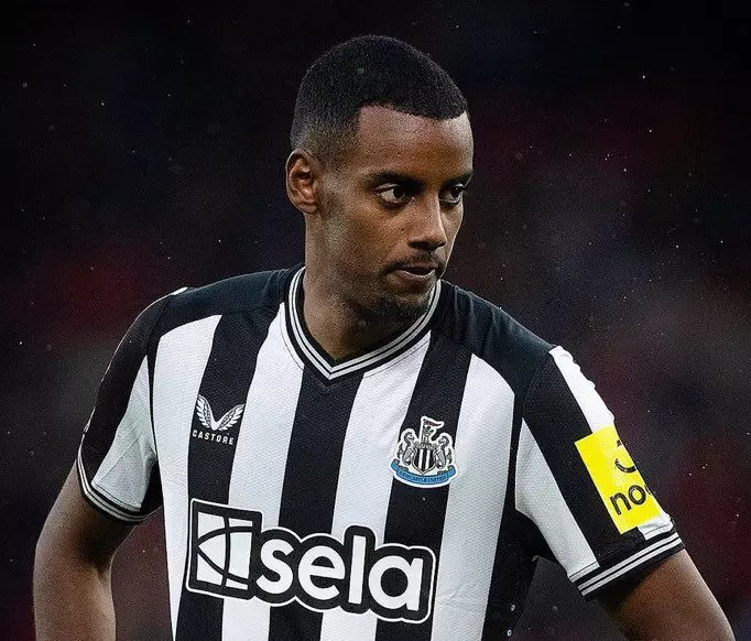 Football: Newcastle Uniteds Isak transfer dilemma is a lose-lose scenario: Eddie Howe