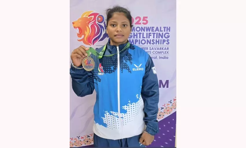 Koyel Bar is praised by Chief Minister Mamata Banerjee for her historic victories in the Commonwealth Championships