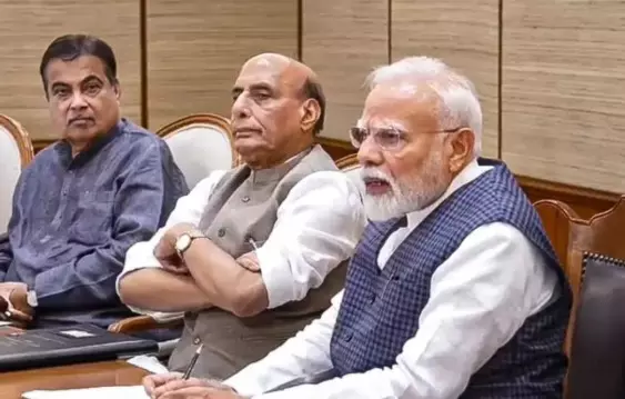 The PMs Street Vendors Scheme has been restructured and extended till 2030 by the Cabinet